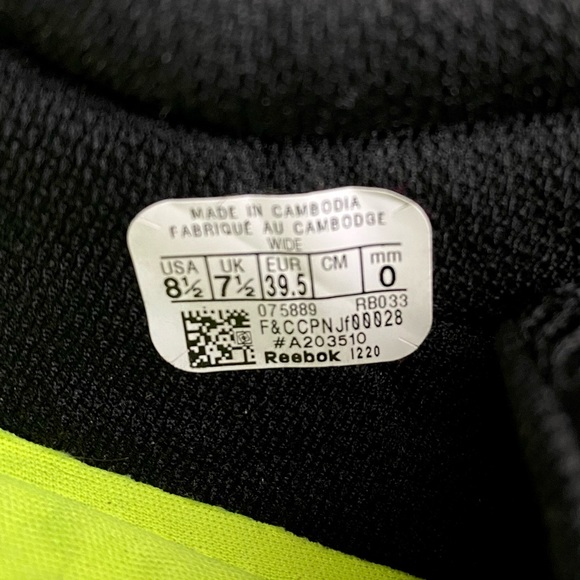 REEBOK WOMENS WORK SHOES SLIP AND OIL RESISTANT BLACK MEMORY TECH VEGAN - Picture 10 of 13